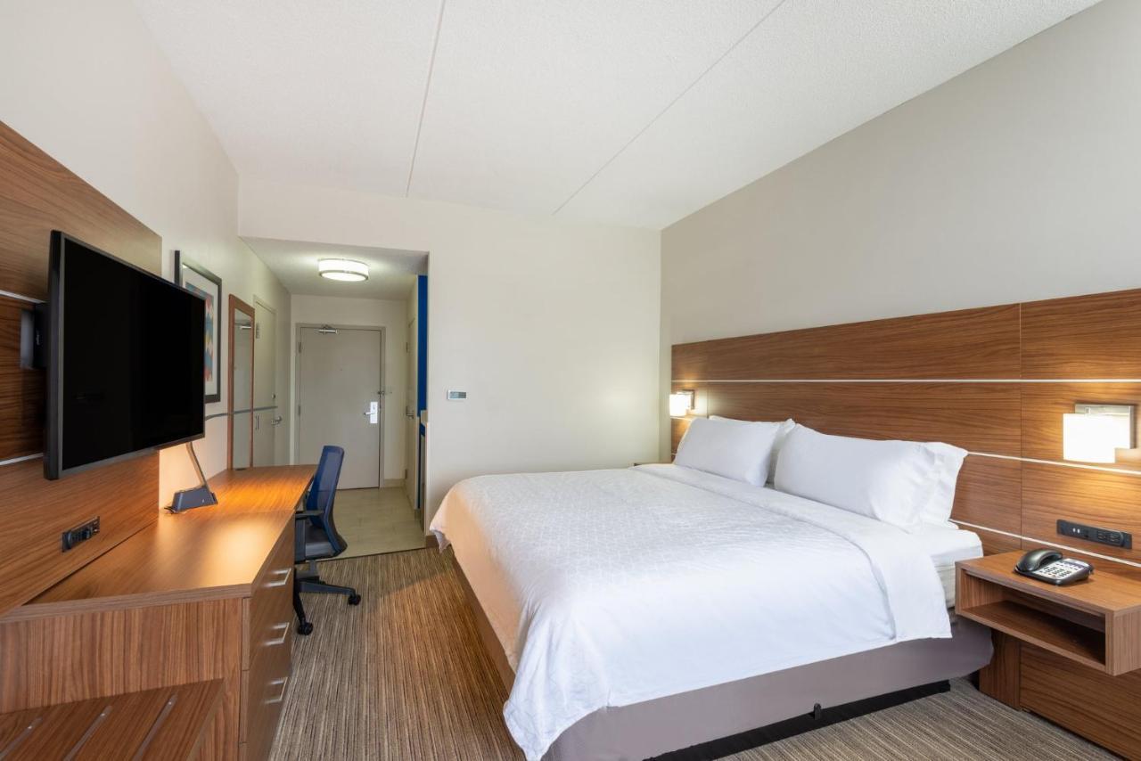 Holiday Inn Express Vermilion By Ihg Eksteriør billede