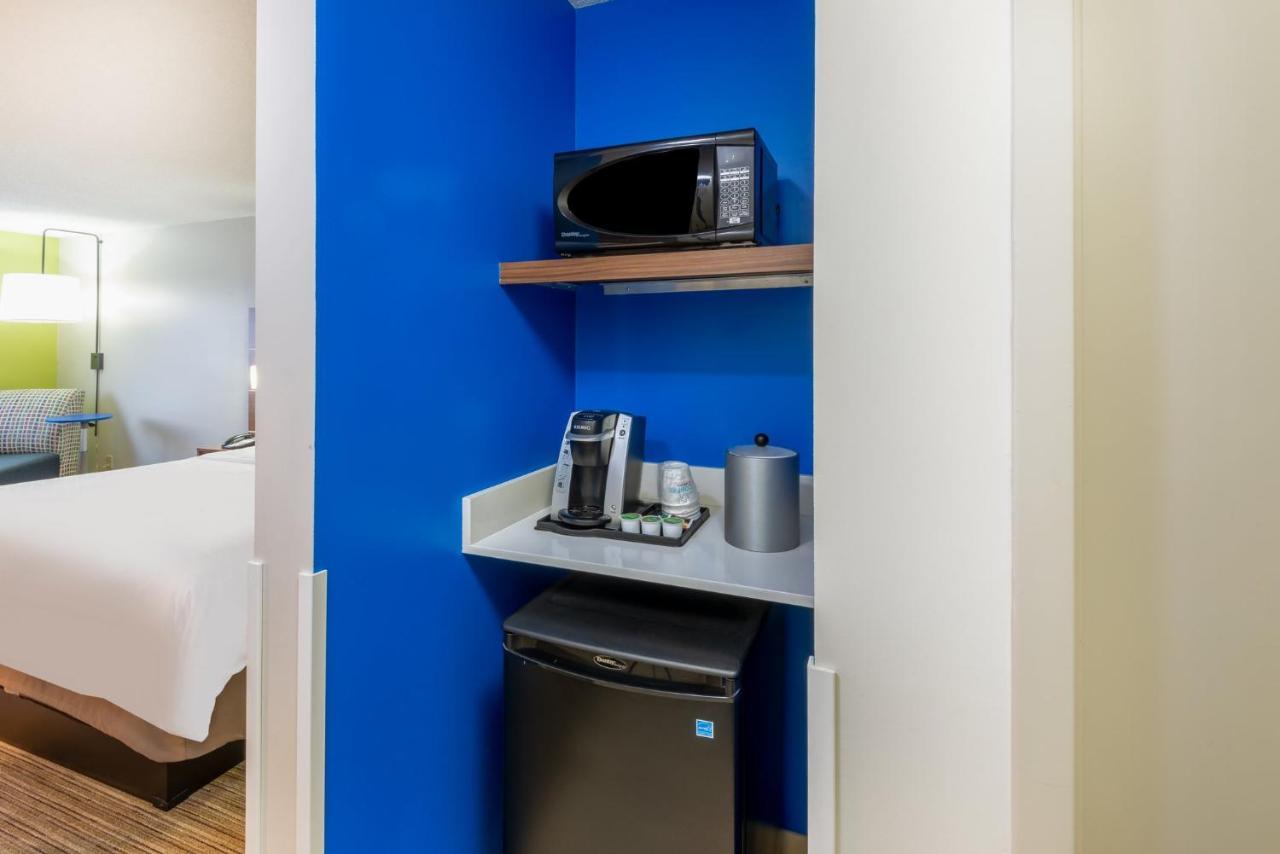 Holiday Inn Express Vermilion By Ihg Eksteriør billede